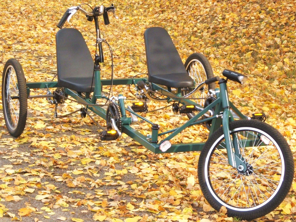 Sociable Tandem Trike - dual tandem trike drive